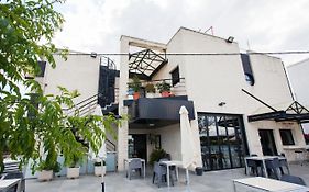 Hotel Alcazar